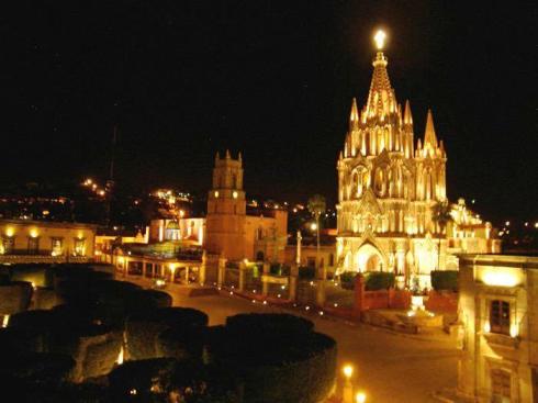 644564_411447222251110_1907350364_n