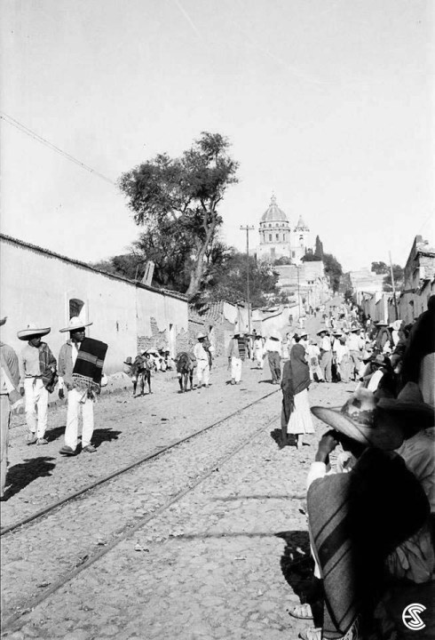 Download to your phone, tablet, laptop on Amazon.com, Amazon.com.mx; Barnes and Noble.com; Kobo.com (now includes sony Readers) and on Google Play. Search William J. Conaway.