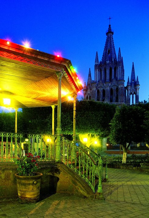 Download to your phone, tablet, laptop on Amazon.com, Amazon.com.mx; Barnes and Noble, bn.com; Kobo.com (now includes sony Readers) and on Google Play. Search William J. Conaway.