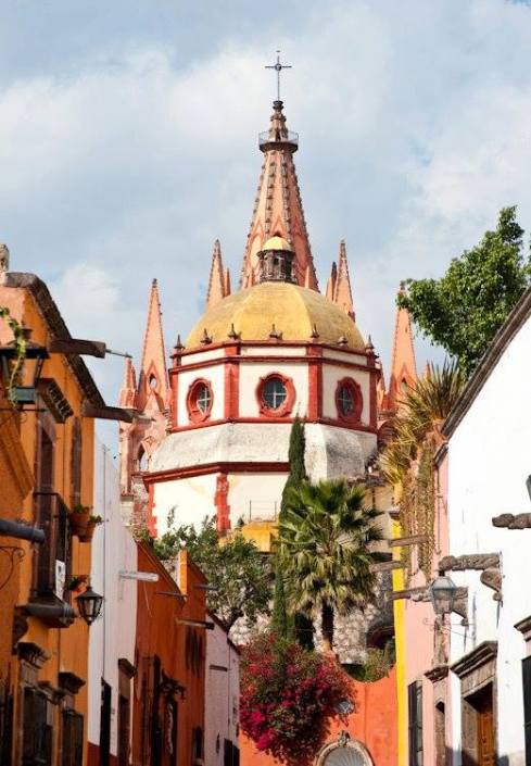 Download to your phone, tablet, laptop on Amazon.com, Amazon.com.mx; Barnes and Noble, bn.com; Kobo.com (now includes sony Readers) and on Google Play. Search William J. Conaway.