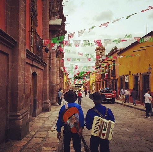 zzzzz330401790_920954085617534_6638268013707757668_n (1)