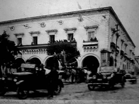 zzzzz433472965_7548229185235209_299137275266223194_n